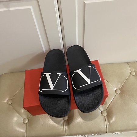 Valentino Slippers VLTN letters in sheepskin