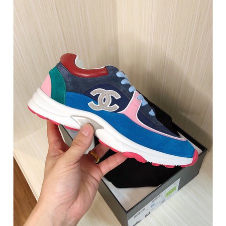 Chanel New York series casual sneakers