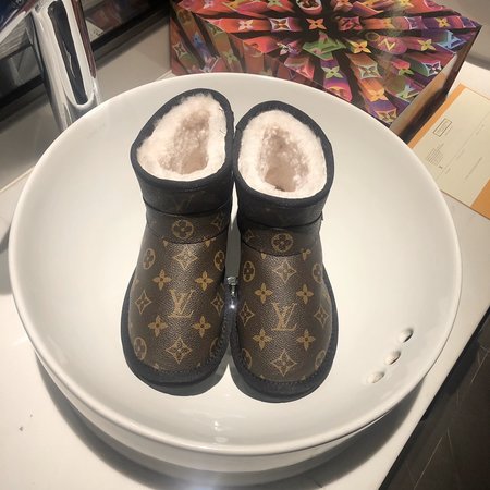 Louis Vuitton Cowboy snow boots lining wool