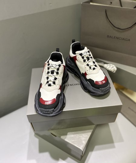 Balenciaga TriPle S Cushioned Retro Sneakers