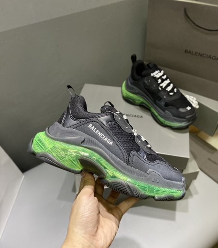 Balenciaga TriPle S Cushioned Retro Sneakers