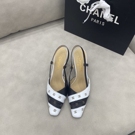 Chanel classic high heels