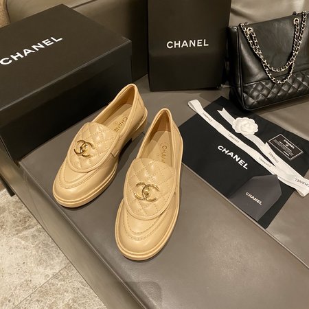 Chanel Women s shoes series classic embroidery + hardware Logo buckle Sheepskin lining: Sheepskin Heel height: 3.5cm