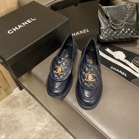 Chanel Women s shoes series classic embroidery + hardware Logo buckle Sheepskin lining: Sheepskin Heel height: 3.5cm