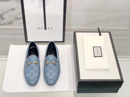 Gucci Classic horsebit loafers