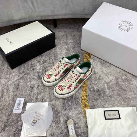 Gucci Gucci tennis 1977 classic canvas shoes