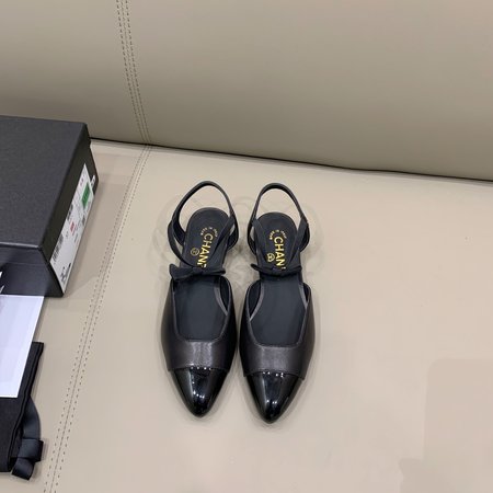 Chanel Back empty sandals