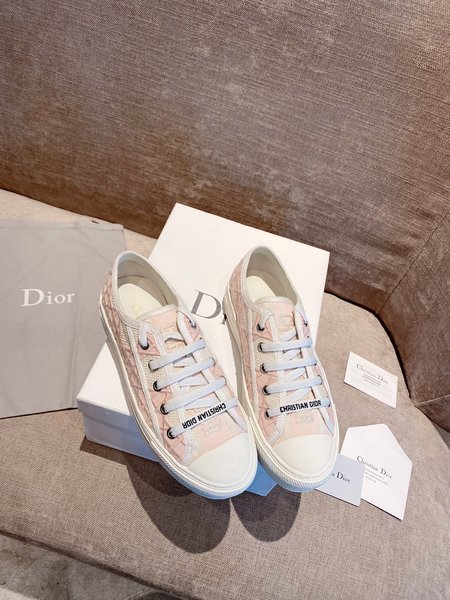 Dior Embroidered fabric Christian Logo sneakers