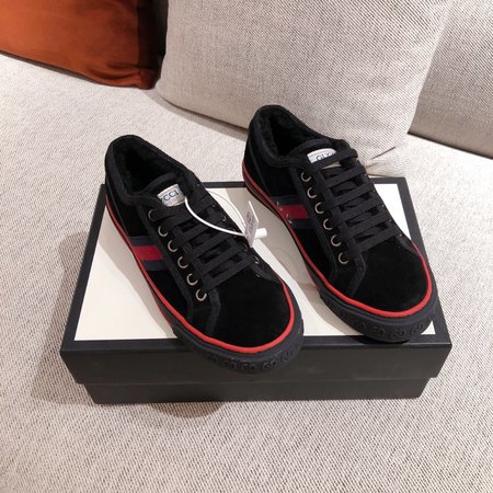 Gucci Poster style wool flat shoes