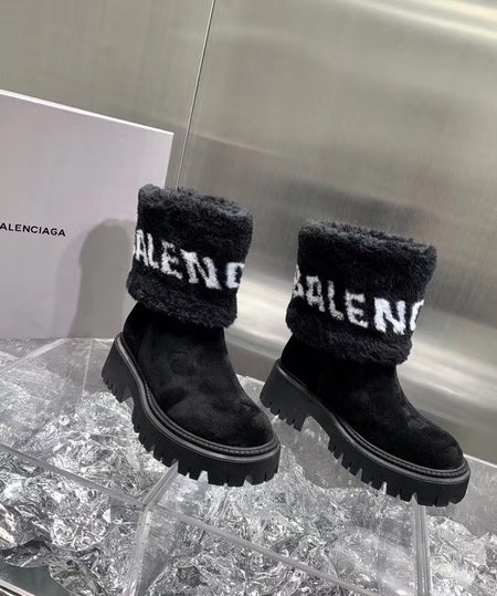 Balenciaga New Martin boots