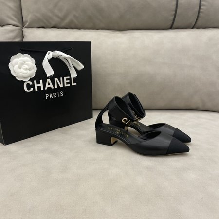 Chanel Metal letters Straps in sheepskin