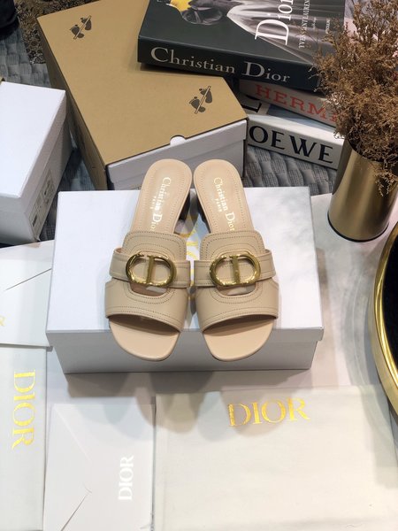 Dior CD three-dimensional letter logo flat hollow sandals