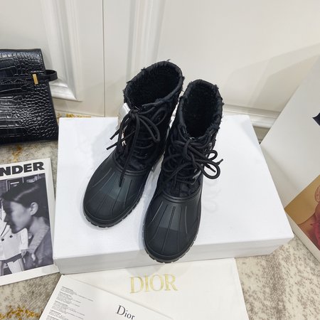 Dior New autumn and winter show snow boots