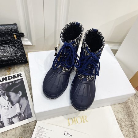 Dior New autumn and winter show snow boots