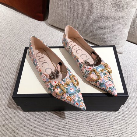 Gucci 3D flower flat shoes chain embroidery GG