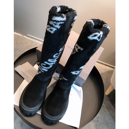 Balenciaga printed letter fur boots