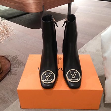 Louis Vuitton Calfskin Ladies Boots with Metal Logo Buckle