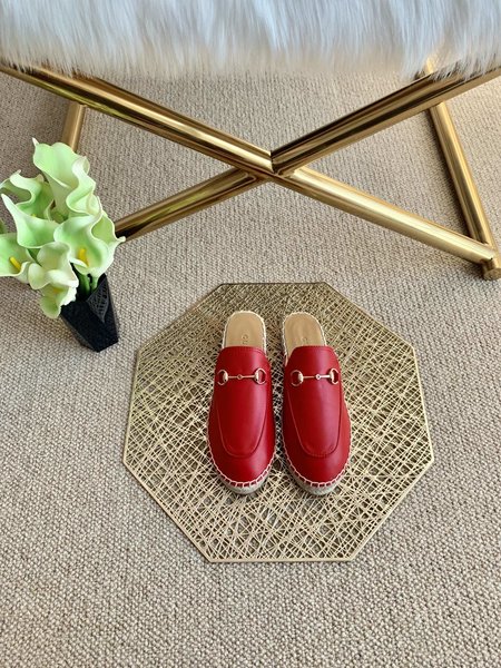 Gucci The Jodaan series are brand new horsebit slippers Espadrilles