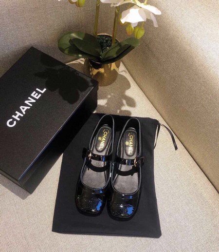 Chanel Retro dancing flat shoes Pumps