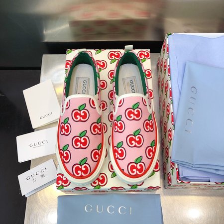 Gucci x Disney Tennis 1977 loafers canvas shoes