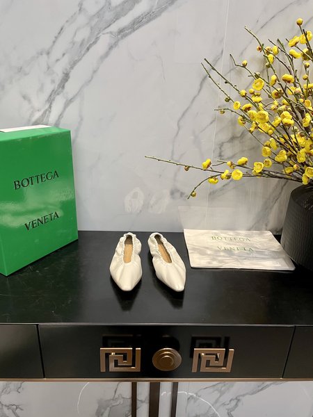 Bottega Veneta Witch cowhide Pumps series