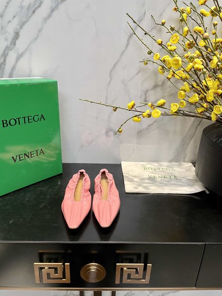 Bottega Veneta Witch cowhide Pumps series