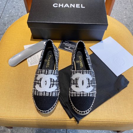 Chanel CC Logo preparation Espadrille