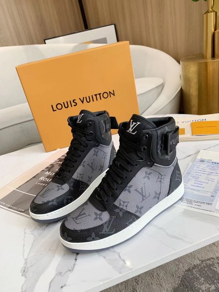 Louis Vuitton sports shoes