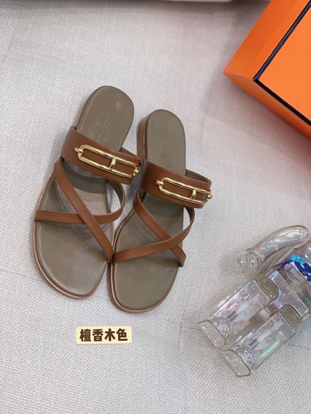 Hermes Claire Flat Roman Sandals