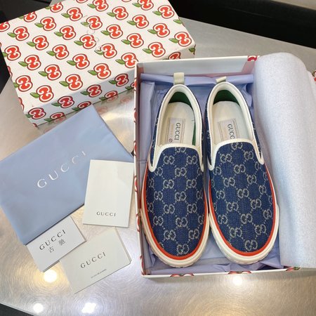 Gucci x Disney Tennis 1977 loafers canvas shoes