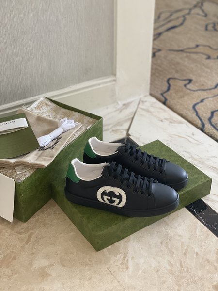 Gucci Lace-up casual shoes sneakers