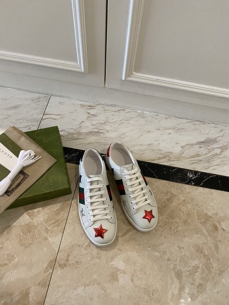 Gucci Lace-up casual shoes sneakers