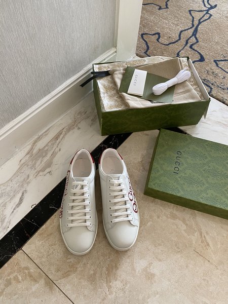 Gucci Lace-up casual shoes sneakers