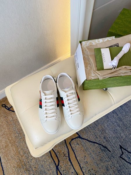 Gucci Lace-up casual shoes sneakers