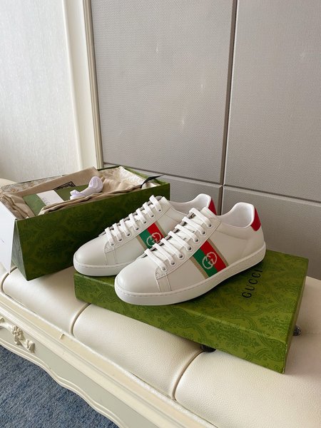 Gucci Lace-up casual shoes sneakers