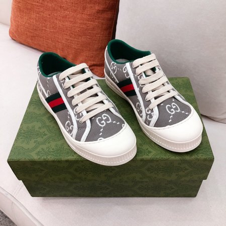 Gucci Color canvas shoes