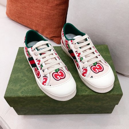 Gucci Color canvas shoes