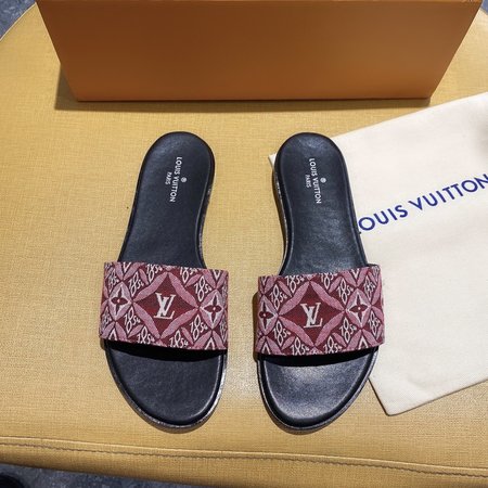 Louis Vuitton Monogram slippers