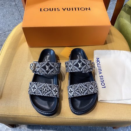 Louis Vuitton Monogram slippers