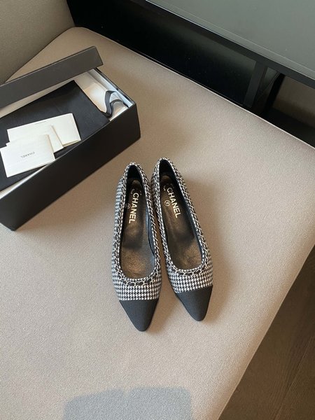 Chanel chain color block women s shoes