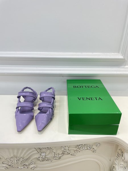 Bottega Veneta BV cross kelp sandals imported butter leather