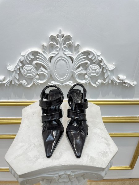 Bottega Veneta BV cross lace shoes leather sandals 9cm black