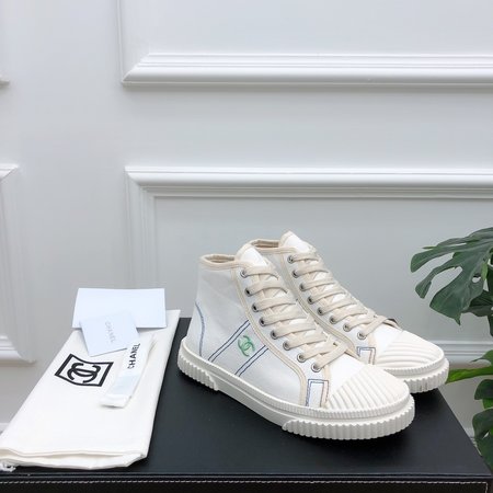 Chanel Casual lace-up canvas shoes with CC logo embroidered on the side