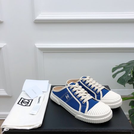 Chanel Casual lace-up canvas shoes with CC logo embroidered on the side