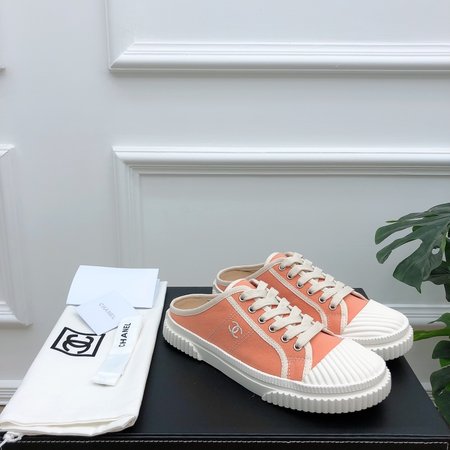 Chanel Casual lace-up canvas shoes with CC logo embroidered on the side