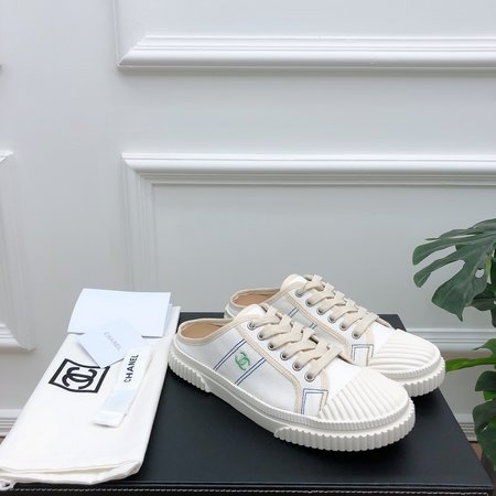 Chanel Casual lace-up canvas shoes with CC logo embroidered on the side