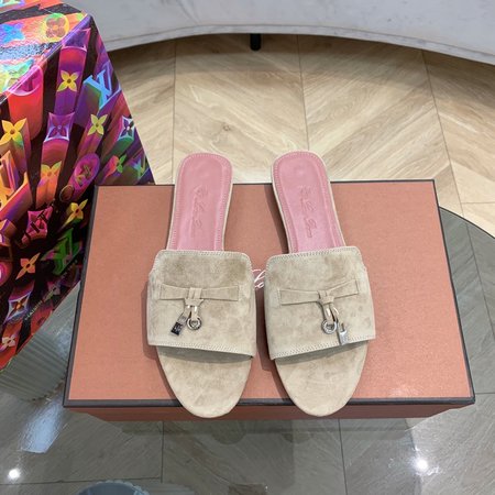 LP Slippers Cashmere Suede