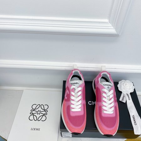 Chanel CC Logo sneakers