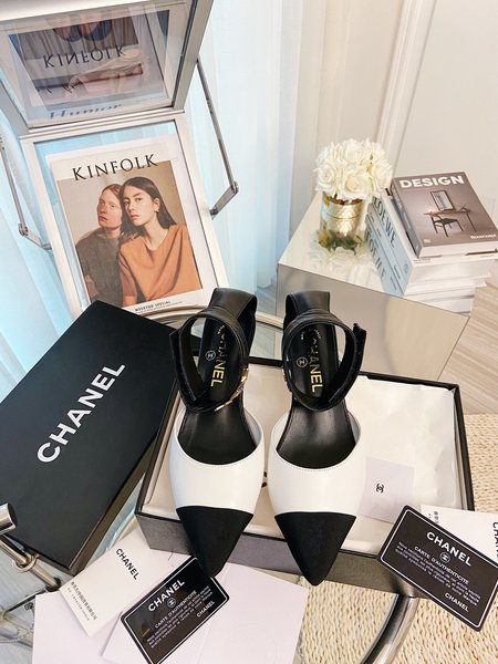 Chanel CC Flip Flops