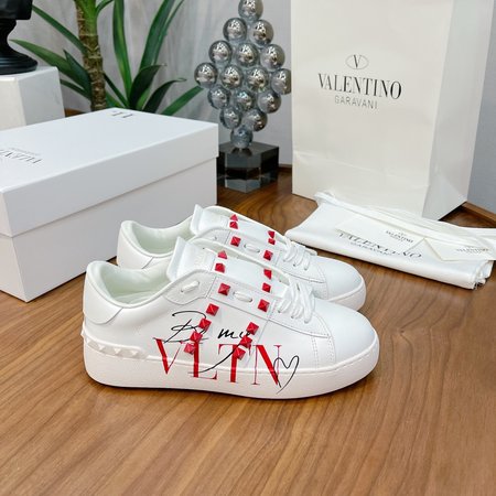 Valentino leather sneakers